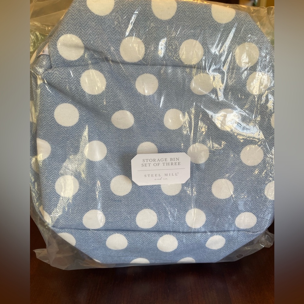 NWT STEEL MILL & CO. Storage Bin Set of 3,  Blue And White Polka Dot - Picture 4 of 4